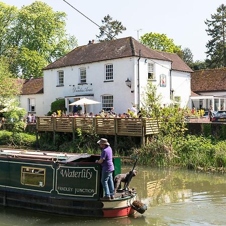 The Dundas Arms Kintbury Luaran gambar