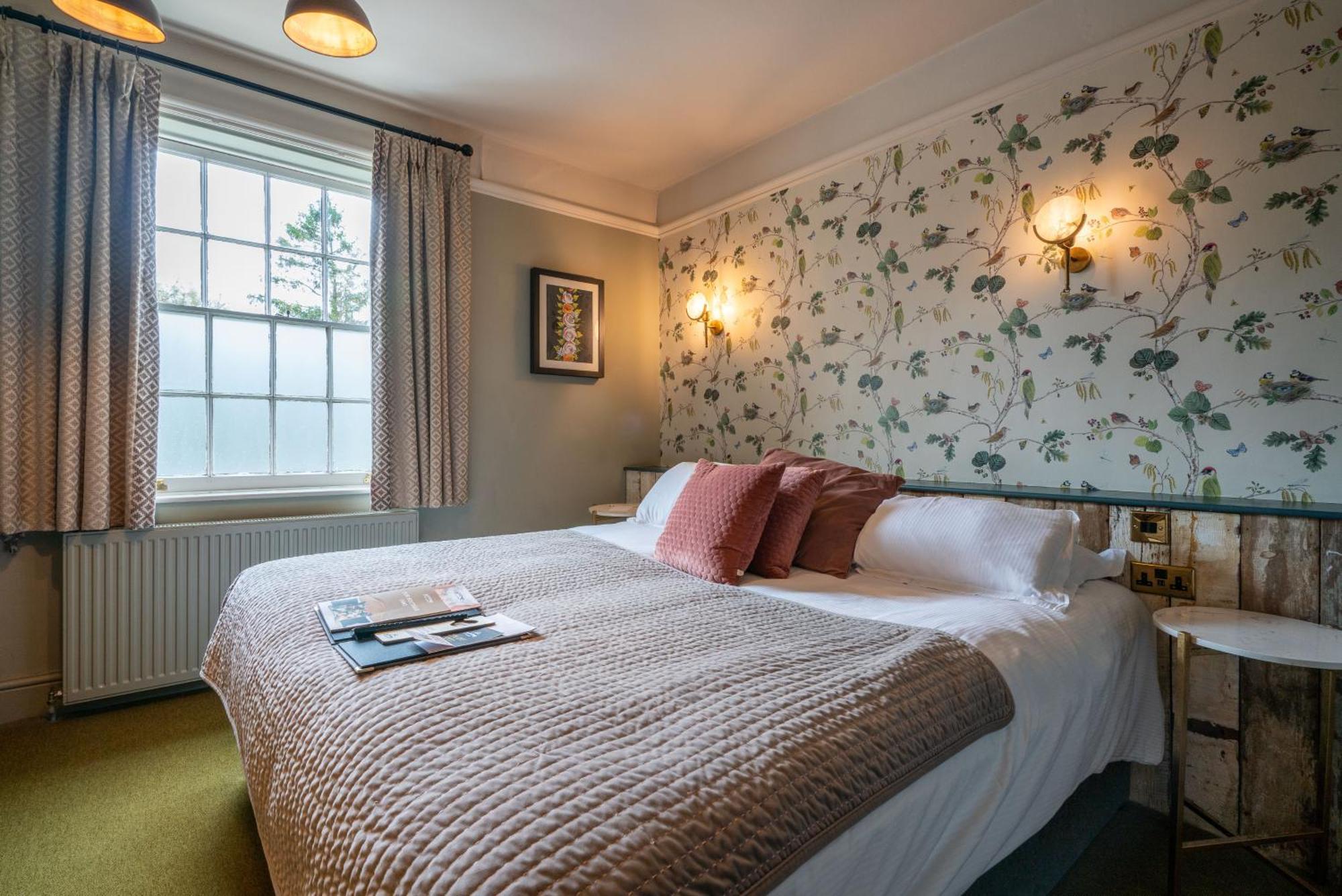 The Dundas Arms Kintbury Luaran gambar
