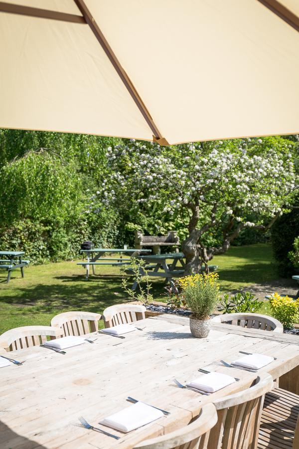 The Dundas Arms Kintbury Luaran gambar