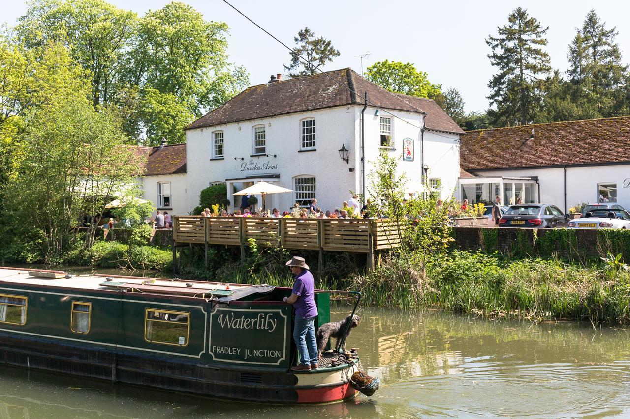 The Dundas Arms Kintbury Luaran gambar