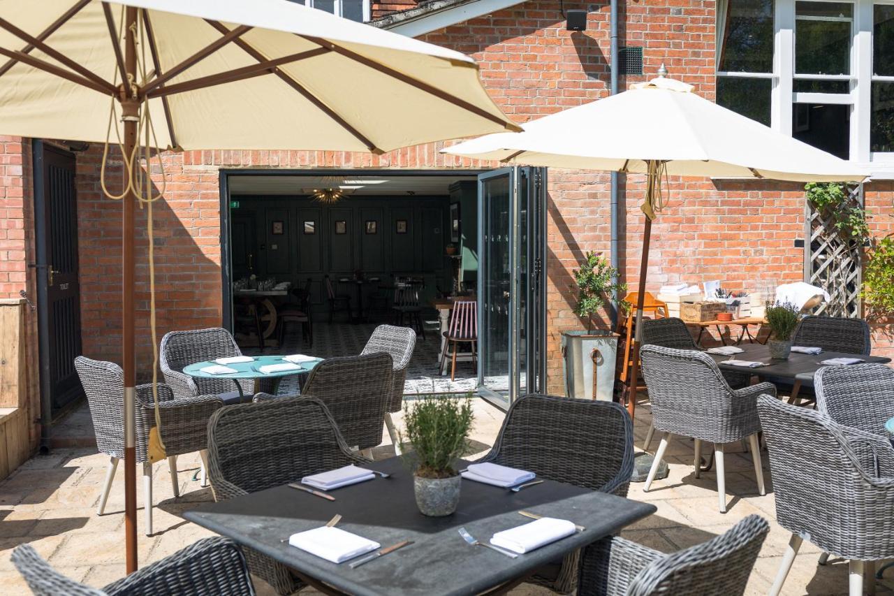 The Dundas Arms Kintbury Luaran gambar