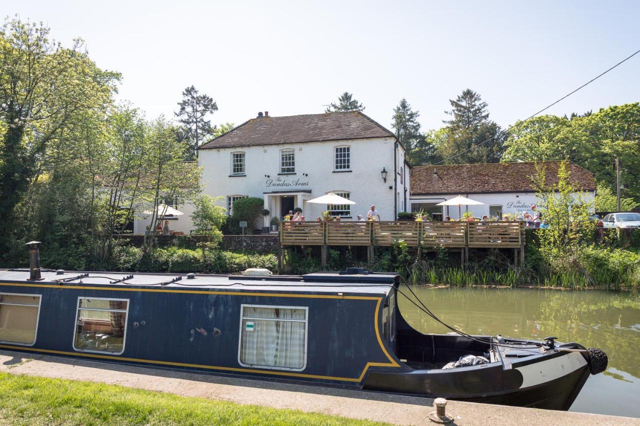 The Dundas Arms Kintbury Luaran gambar